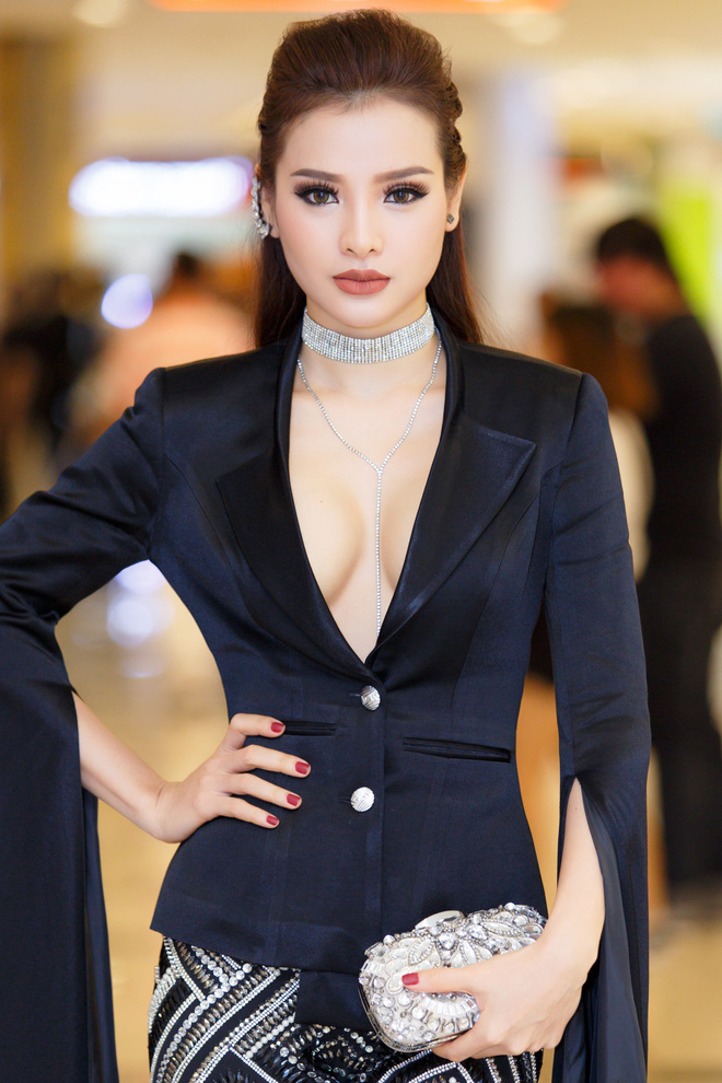phuong trinh jolie khong ngai khi bi mang tieng tinh dich minh hang