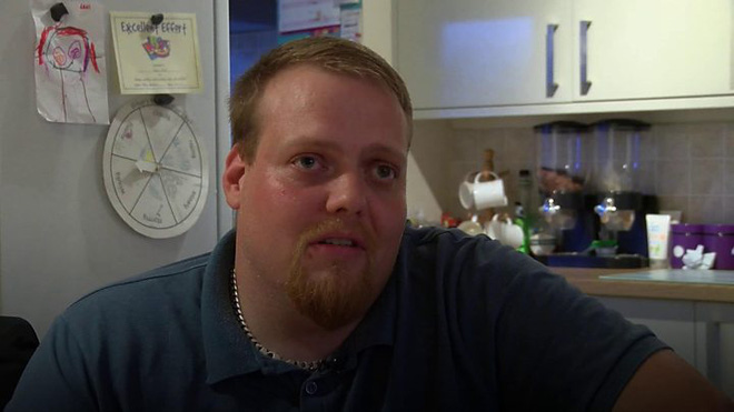 to mo an thu hat cherry nguoi dan ong suyt tra gia bang tinh mang do trung kich doc