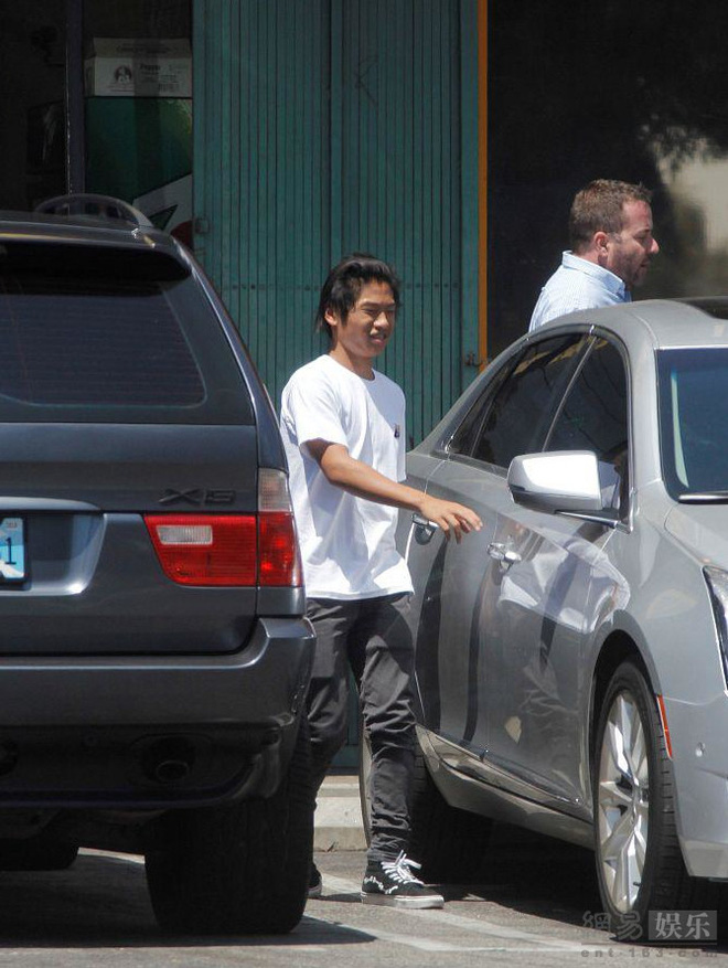 pax thien duoc bao chi trung quoc khen ngoi dien trai va dan ong