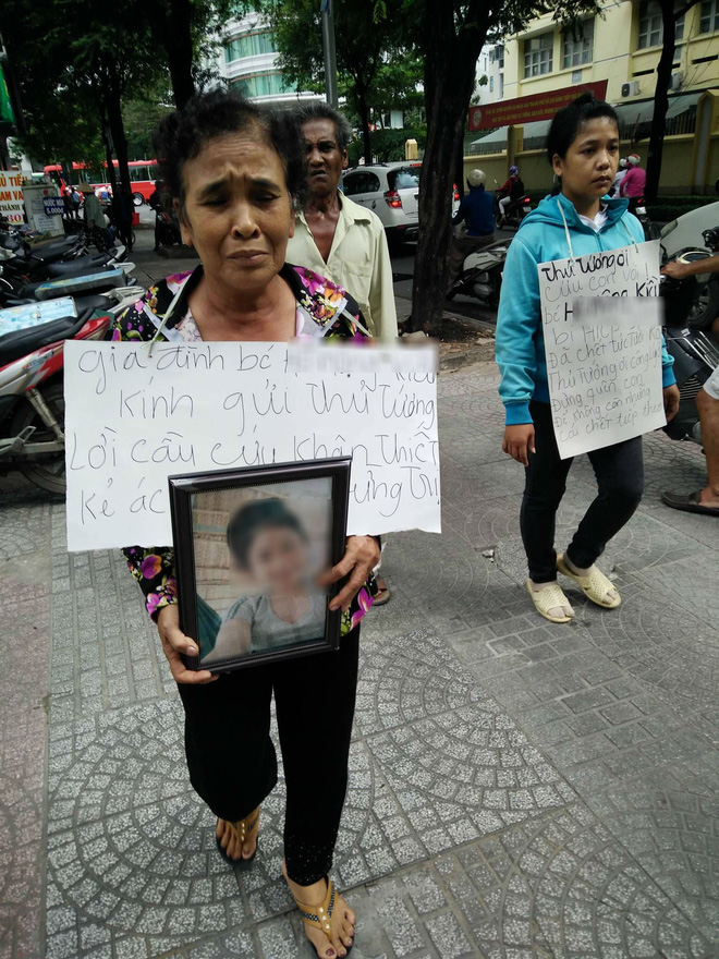 tiep tuc gia han dieu tra noi dau chat chong cua nguoi me co be gai 13 tuoi tu tu nghi bi hang xom hiep dam