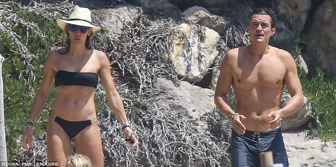 moi hen ho tro lai voi katy perry orlando bloom da bi bat gap vui ve voi gai la