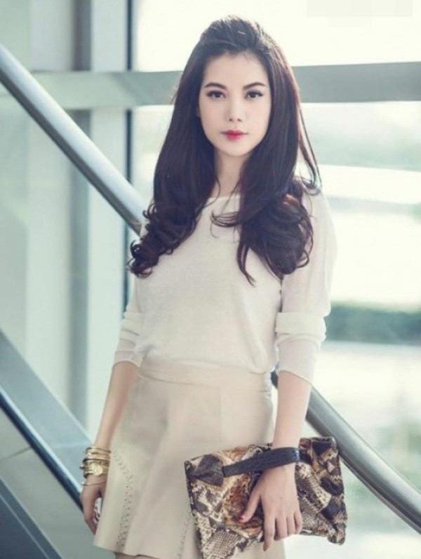 thong tin hiem hoi ve ban trai cua truong ngoc anh ngoc trinh minh hang