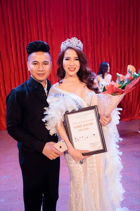 cuoc song sang chanh cua thanh hien hoa khoi ban dam nghin do truoc khi bi bat