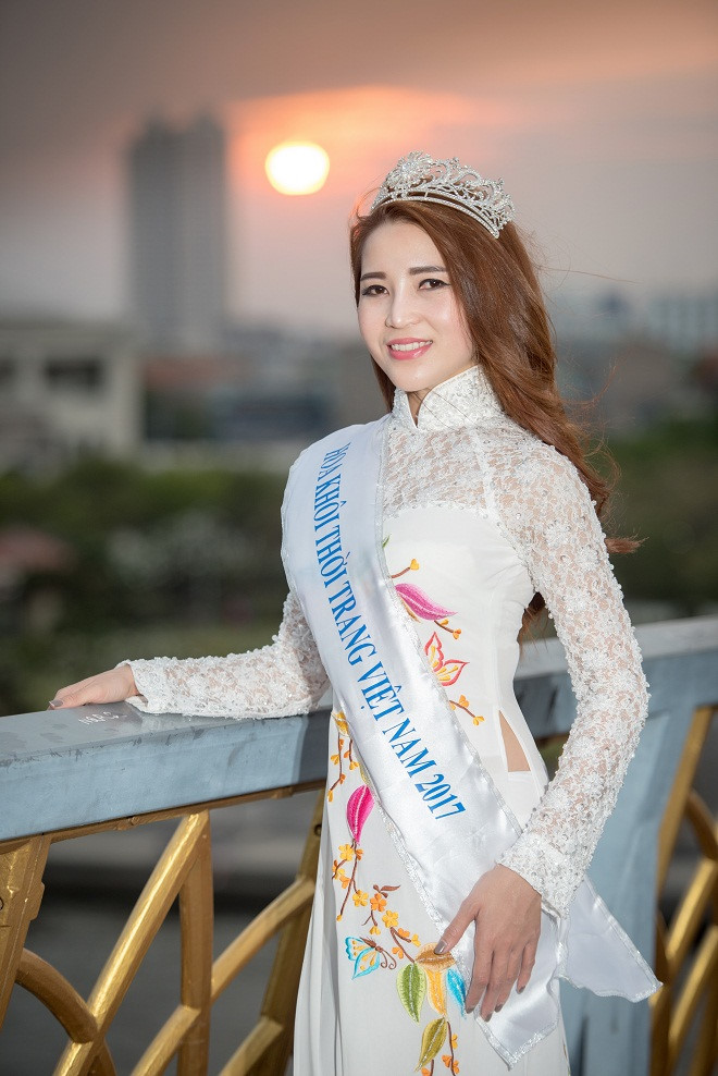 cuoc song sang chanh cua thanh hien hoa khoi ban dam nghin do truoc khi bi bat
