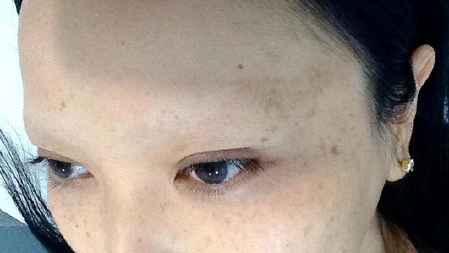 xoa xam long may co gai bang hoang khi chung kien cap long may cua minh trui hui