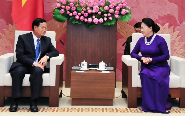 chu tich quoc hoi nguyen thi kim ngan tiep doan uy ban hoa binh va doan ket lao