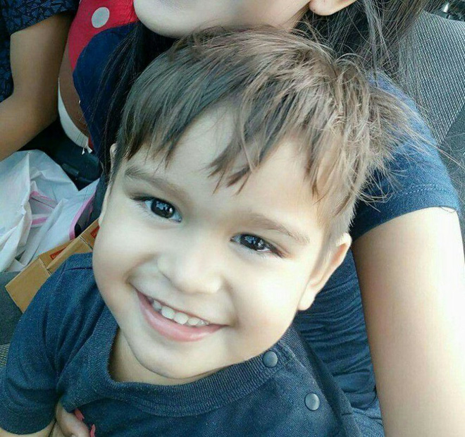 to am hanh phuc cua cap dong tinh nu thai lan cung cau con trai khau khinh khien nhieu nguoi nguong mo