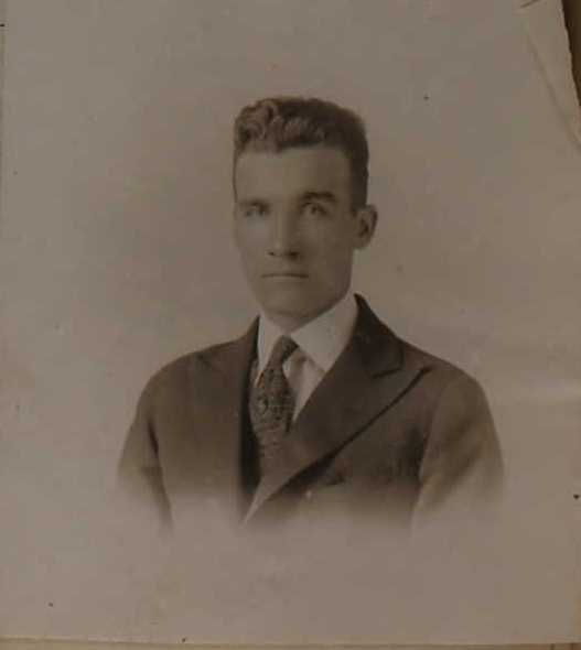 nguoi cuu london khoi ten lua cua phat xit duc