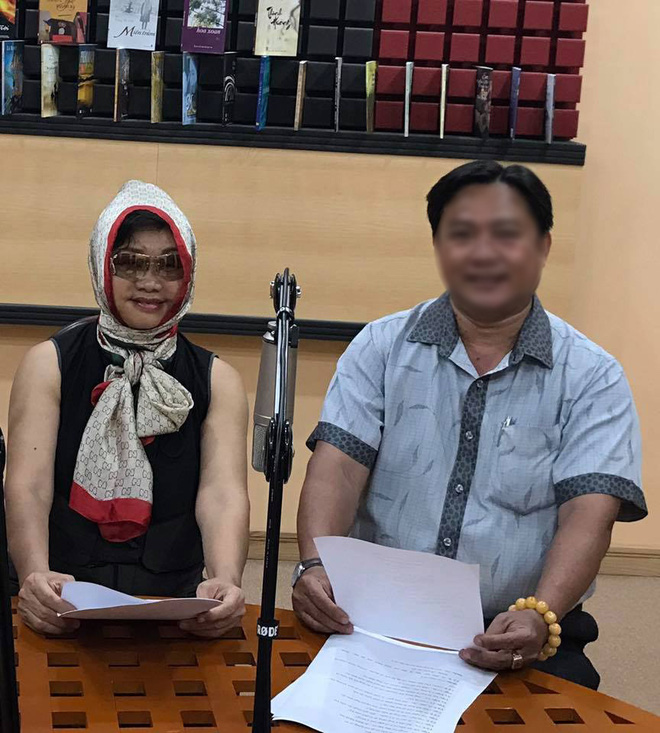 nghe si le xuan huong bat ngo tai xuat voi guong mat sung phu khac la
