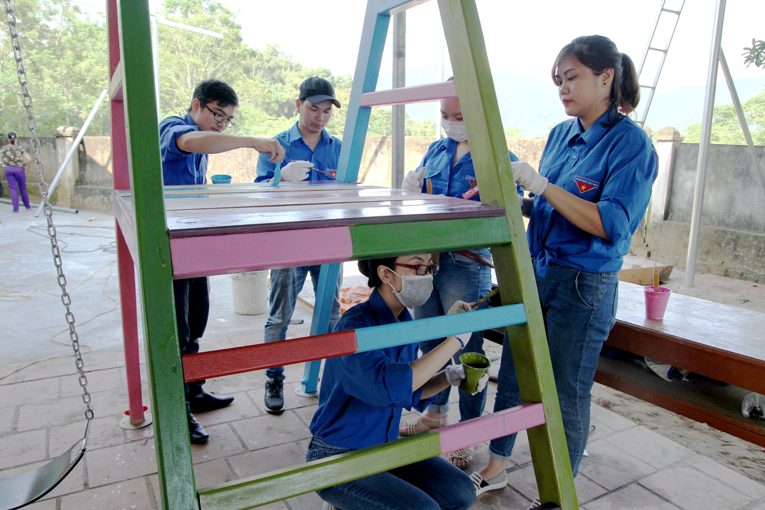 tuoi tre vufo dua san choi tre em ve noi nguon coi