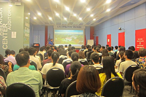 giao duc khai phong lua chon moi cho hoc sinh muon du hoc my