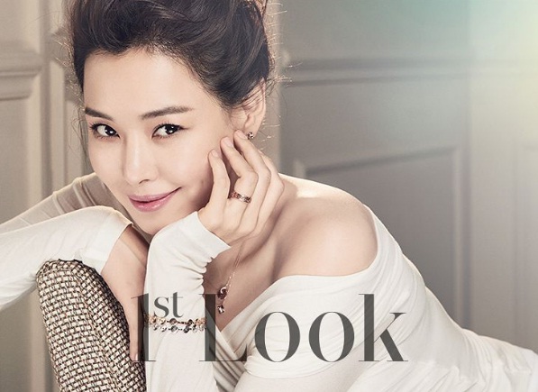 honey lee hoa hau han quoc quyen ru nhat moi thoi dai voi tuyet chieu 7 lop toner khien chi em phat cuong