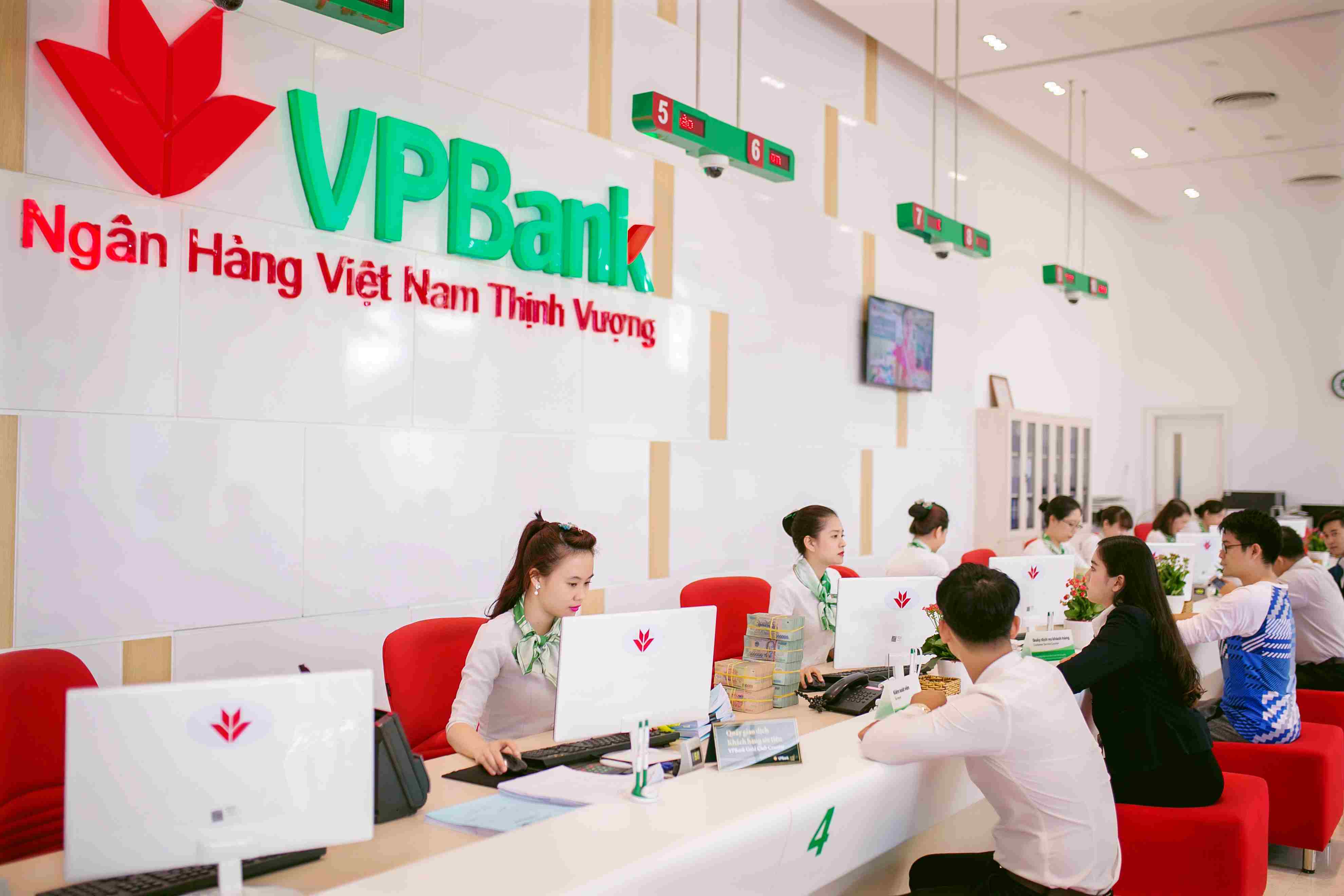 vpbank lot nhom 21 doanh nghiep dong thue nhieu nhat viet nam