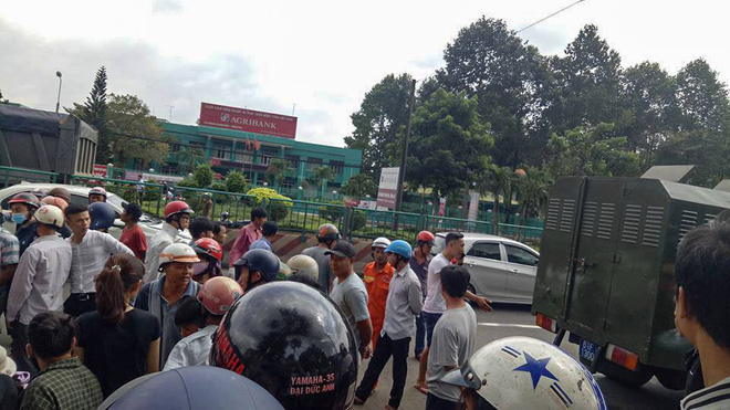 di nop ho so nhap hoc cho con nguoi phu nu bi xe cho pham nhan keo le 20m tu vong thuong tam