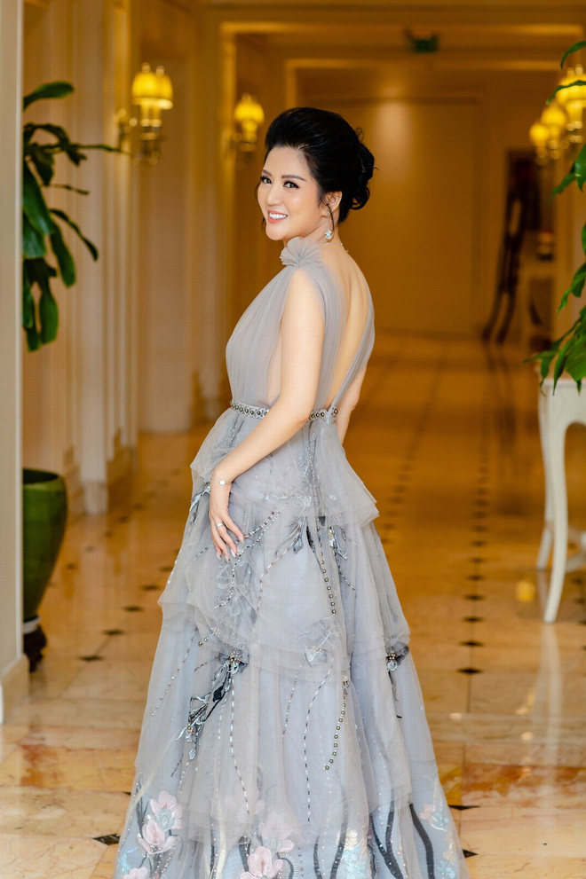 tu dua bat khoc trong hop bao cua dinh hien anh bo me toi chia tay tu luc toi con nho