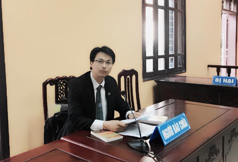 tu vu vo be con nho danh ghen giua duong khi bat gap chong di voi bo nhi xu ly ra sao khi nguoi kia ngoai tinh