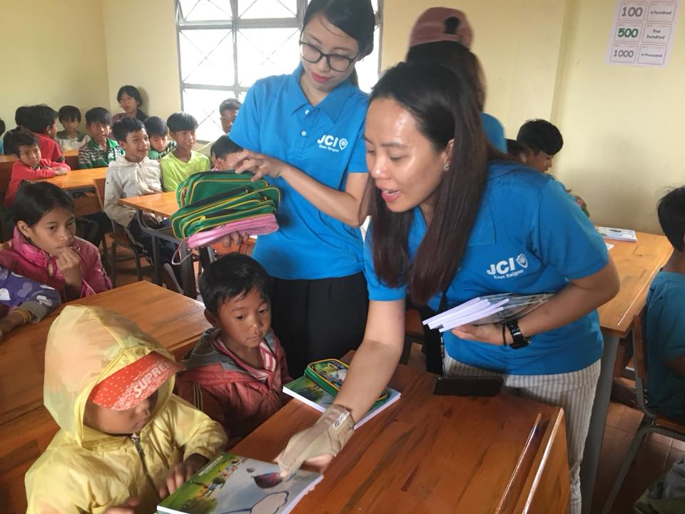 dem nhac tu thien the light danh dau hanh trinh 3 nam day y nghia