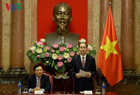 chu tich nuoc tiep doan truong cac co quan dai dien viet nam o nuoc ngoai