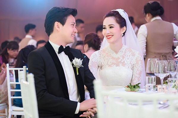 hoa hau ngoc han den tham cong khai anh dang thu thao la me bim sua thuc su