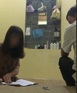 bo me chong di danh ghen thay con dau rat van minh va cai ket khien ai cung bat ngo