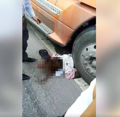 tai nan kinh hoang o hai phong nan nhan thoi thop duoi banh xe nguoi dan tim cach cuu