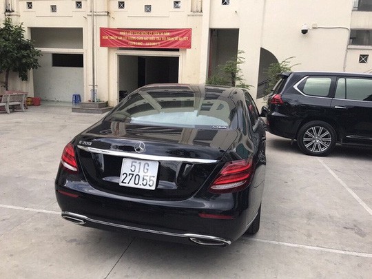 chan dai noi tieng goc hai phong tro thanh nguoi tinh cua ong trum ma tuy nhu the nao