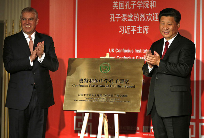 tranh thu my lo la vi nga trung quoc lien am tham mua anh huong trong noi bo my