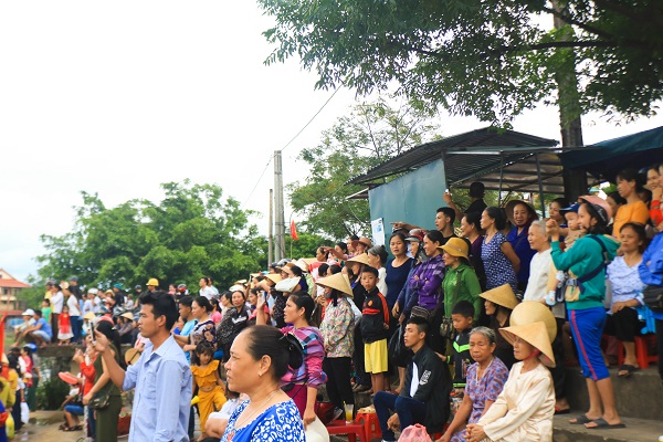 quang binh chuan bi giai boi dua thuyen truyen thong 29 tren song kien giang