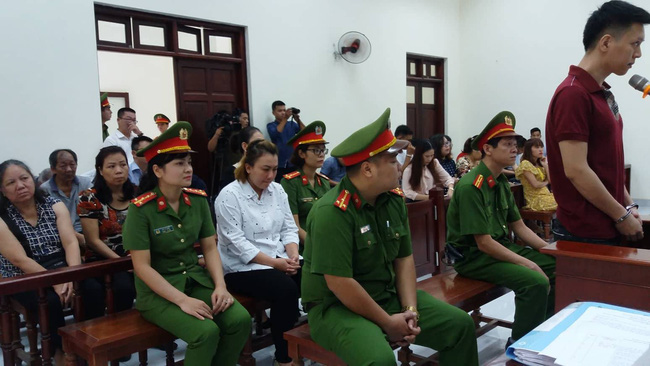 xet xu vu bo de me ke bao hanh be trai 10 tuoi ran so nao bo de linh hon 6 nam tu me ke linh an 5 nam tu