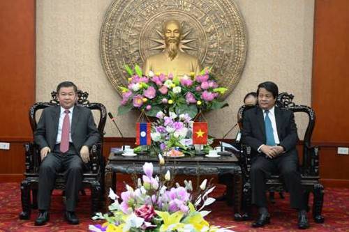 doan can bo lanh dao tinh luong nam tha lao tham va lam viec tai tinh phu tho