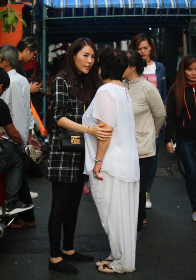 dong nguoi chat kin tien biet ca si minh thuan