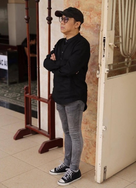 dong nguoi chat kin tien biet ca si minh thuan