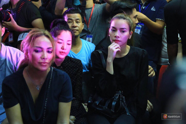 dong nguoi chat kin tien biet ca si minh thuan