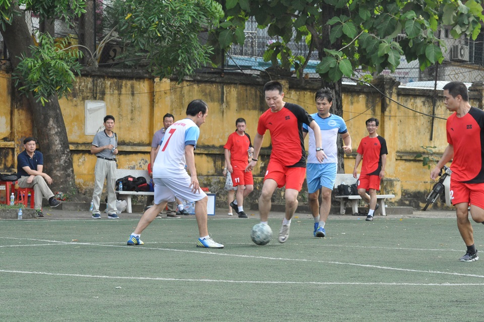 giao huu bong da lien hiep cac to chuc huu nghi viet nam dai su quan trung quoc