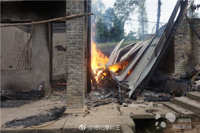 nha dan bat ngo boc chay doi cuu hoa nhanh tri dung nuoc be phot dap lua