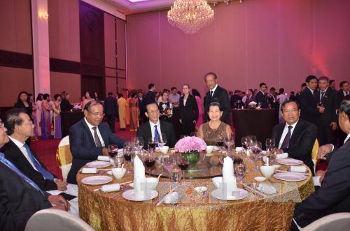 dai su quan viet nam o nuoc ngoai ky niem 72 nam quoc khanh