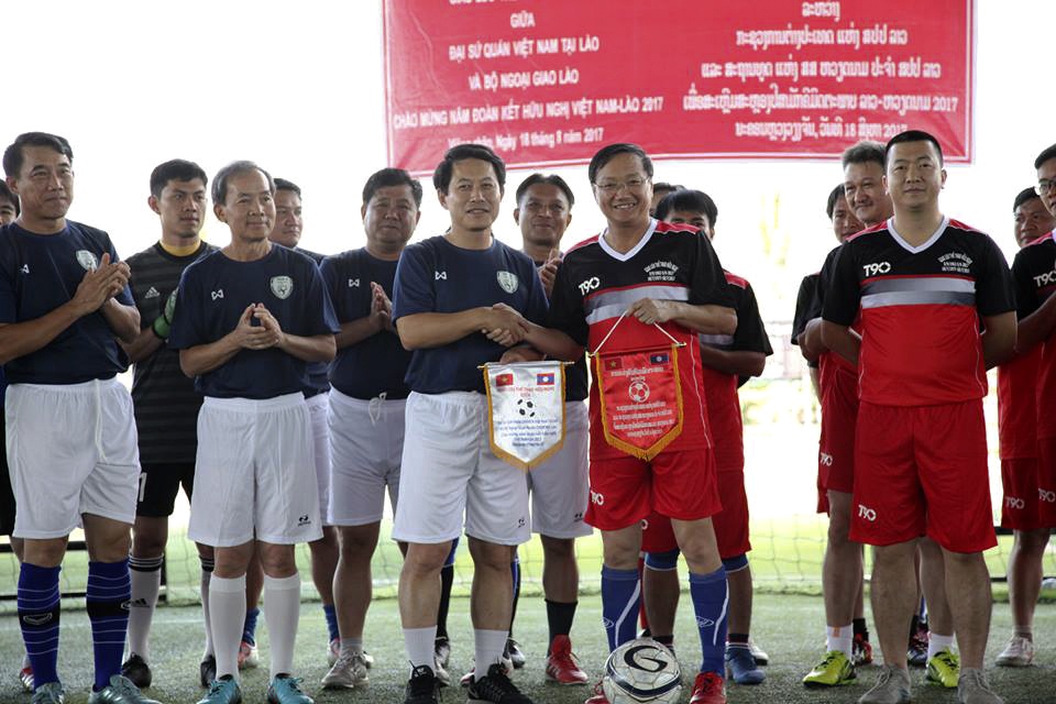 dai su quan viet nam o nuoc ngoai ky niem 72 nam quoc khanh