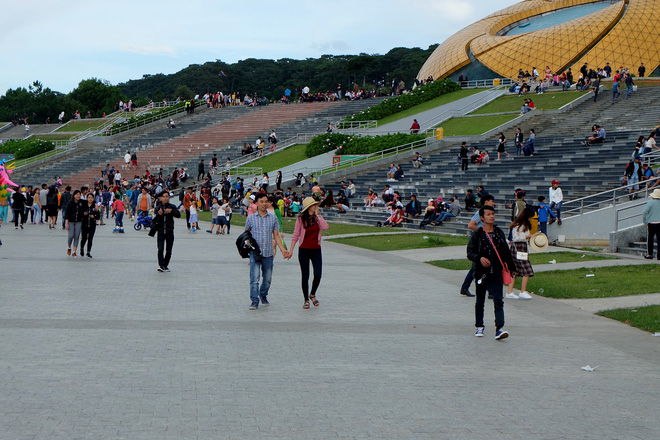 da lat quang truong lam vien tap nap du khach dip nghi le quoc khanh