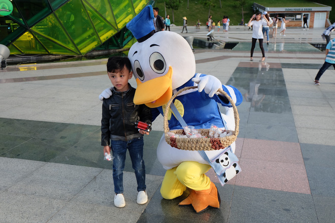 da lat quang truong lam vien tap nap du khach dip nghi le quoc khanh