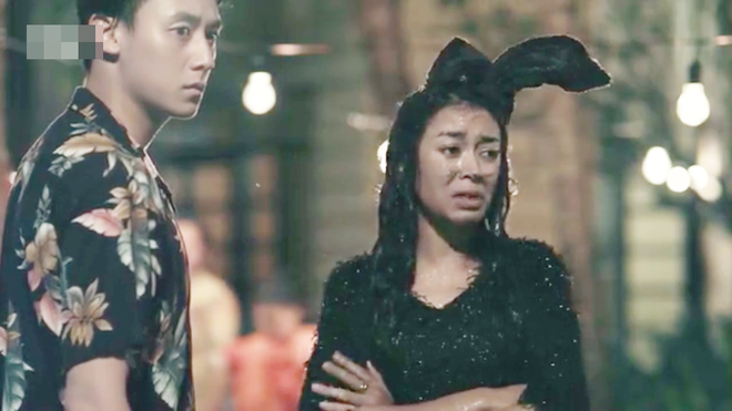 khong phai angela phuong trinh nu chinh dien do nhat glee chinh la day