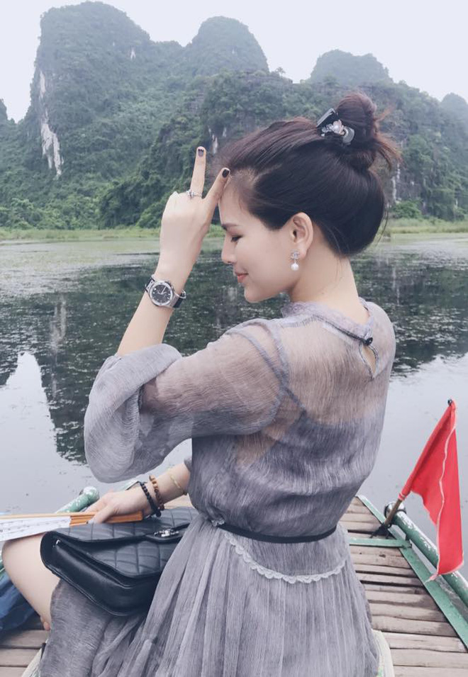 anh doi thuong sexy cua nu dien vien phi huyen trang