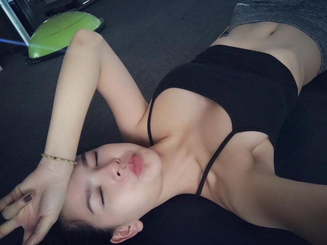 anh doi thuong sexy cua nu dien vien phi huyen trang