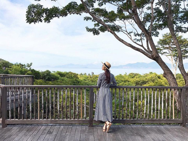 hau truong chup anh cuoi it ai biet cua hoa hau thu thao va ban trai doanh nhan