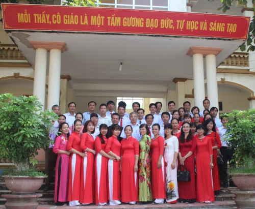huyen vinh tuong vinh phuc le khai giang tai truong thcs tho tang trang nghiem ngan gon