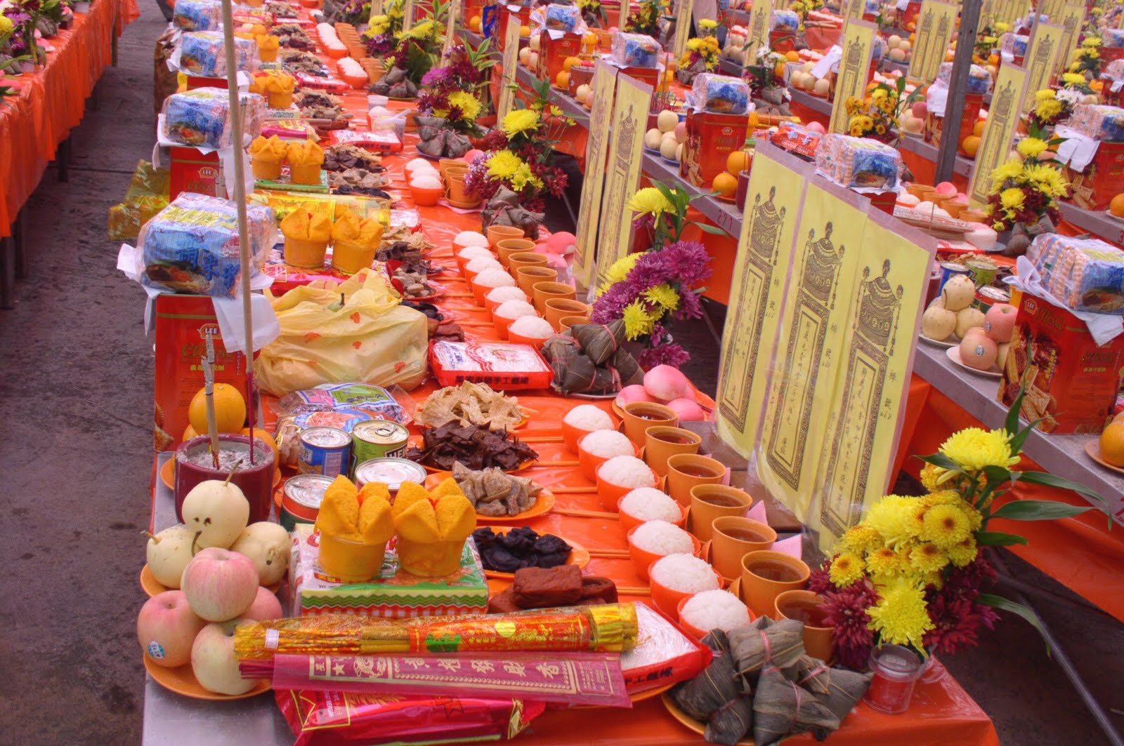vong quanh cac nuoc chau a dip le vu lan