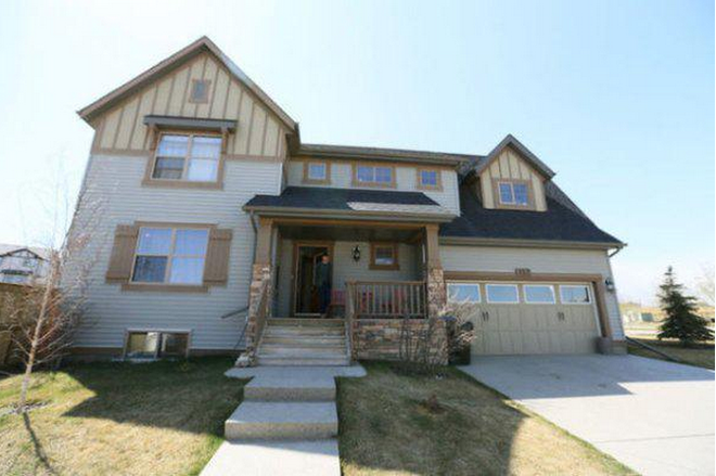 cho thue nha ngan han khi di du lich cap doi tre phai an han ca doi vi to am bi bien thanh bai rac