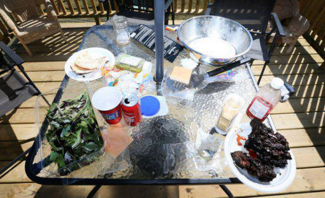 cho thue nha ngan han khi di du lich cap doi tre phai an han ca doi vi to am bi bien thanh bai rac