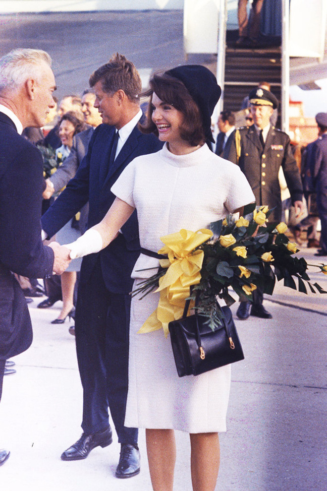 khong phai melania trump day moi chinh la de nhat phu nhan my co gu thoi trang khien ca the gioi nguong mo