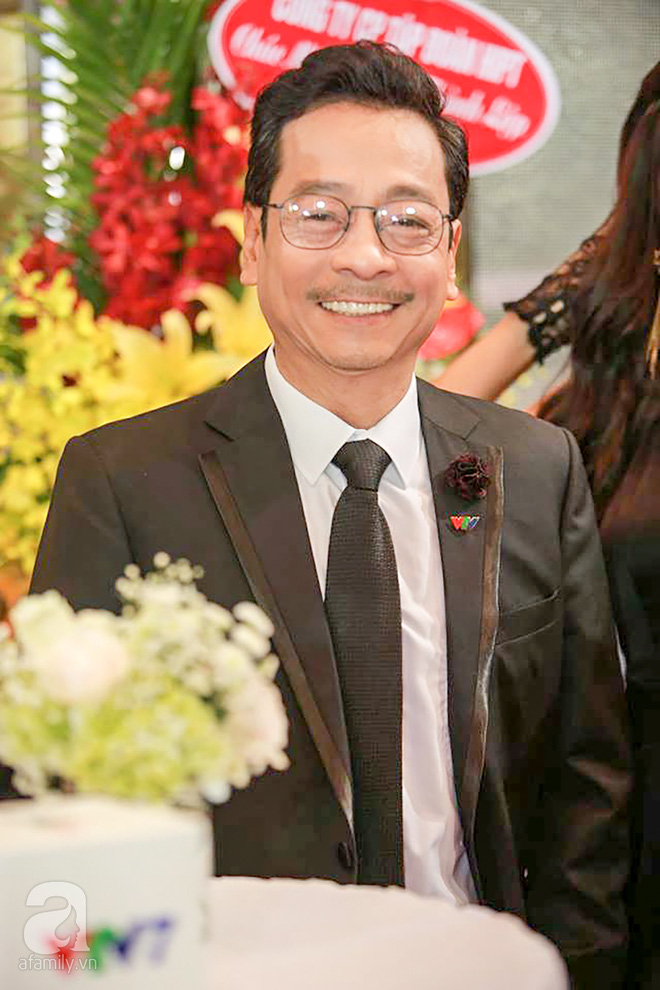 bao thanh song chung voi me chong tinh tu voi chong tren tham do vtv awards