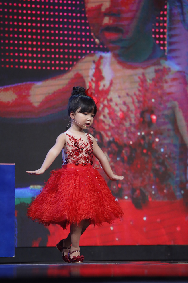 little big shots ban viet bella co be nga 5 tuoi thanh thao 8 thu tieng da xuat hien